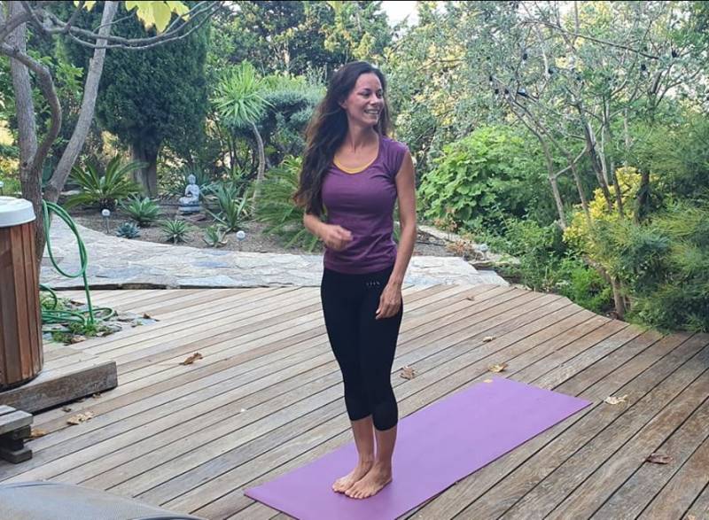 Professeur de yoga pour cours privés à domicile sur Toulon